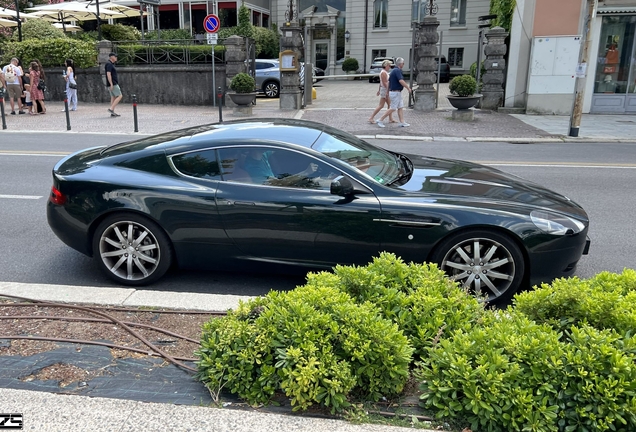 Aston Martin DB9
