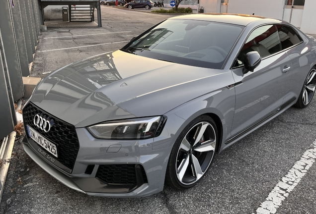Audi RS5 8T