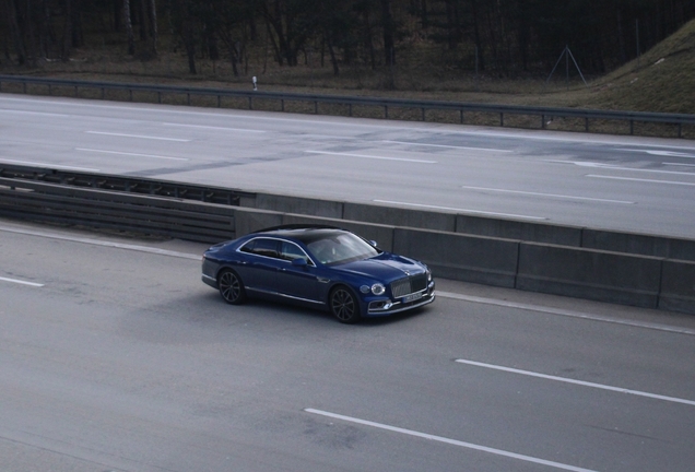 Bentley Flying Spur V8 Azure