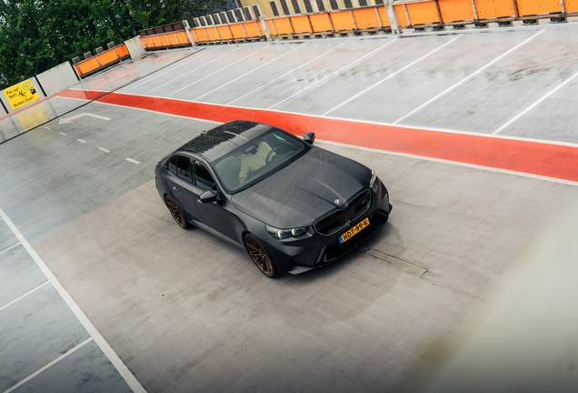 BMW M5 G90