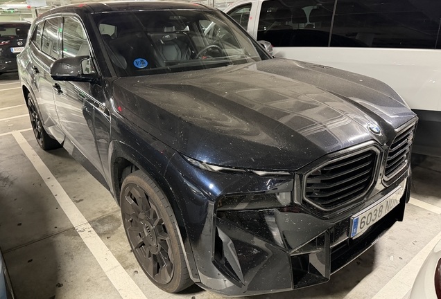 BMW XM G09