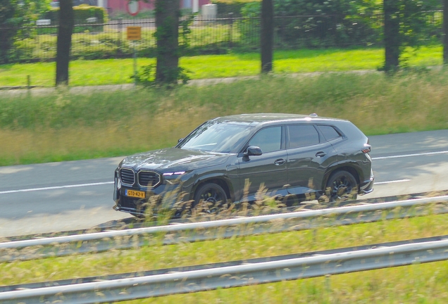 BMW XM G09