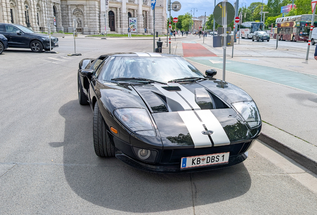 Ford GT