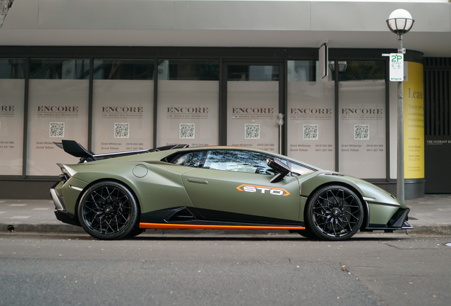 Lamborghini Huracán LP640-2 STO