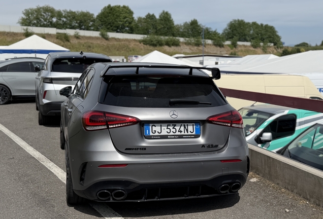 Mercedes-AMG A 45 S W177