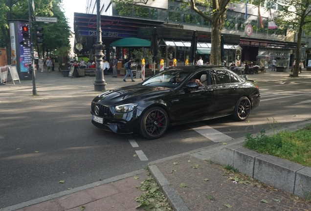 Mercedes-AMG E 63 S W213 2021