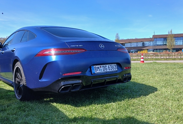 Mercedes-AMG GT 63 S X290