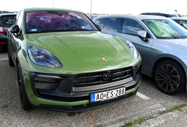 Porsche 95B Macan GTS MkIII