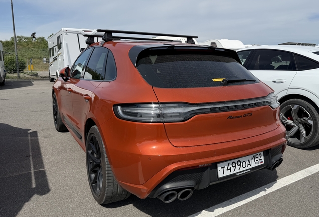 Porsche 95B Macan GTS MkIII