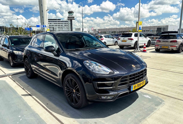 Porsche 95B Macan Turbo MkI