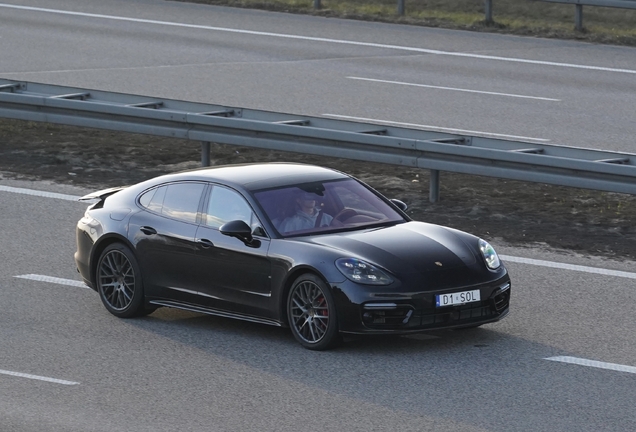 Porsche 971 Panamera Turbo MkI