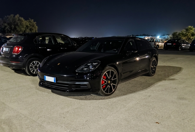 Porsche 971 Panamera Turbo Sport Turismo