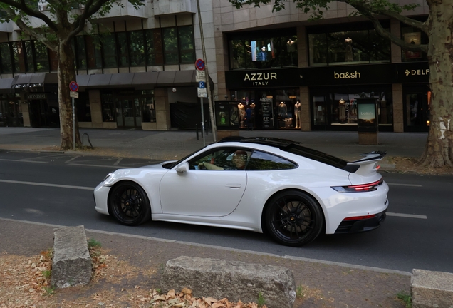 Porsche 992 Carrera 4 GTS MkI