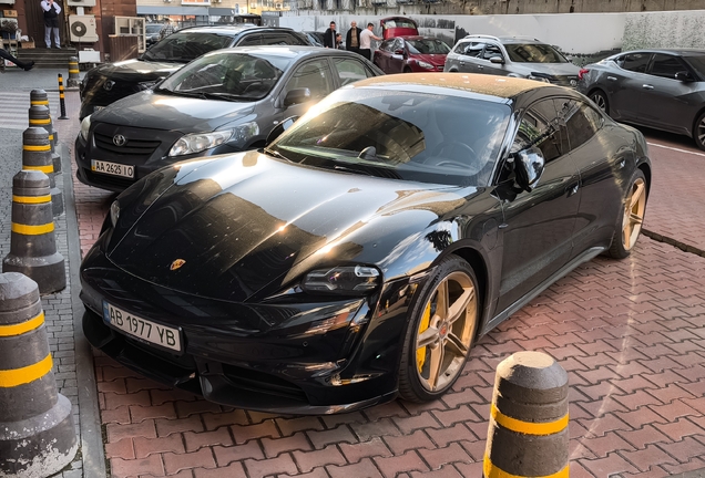 Porsche Taycan Turbo S MkI