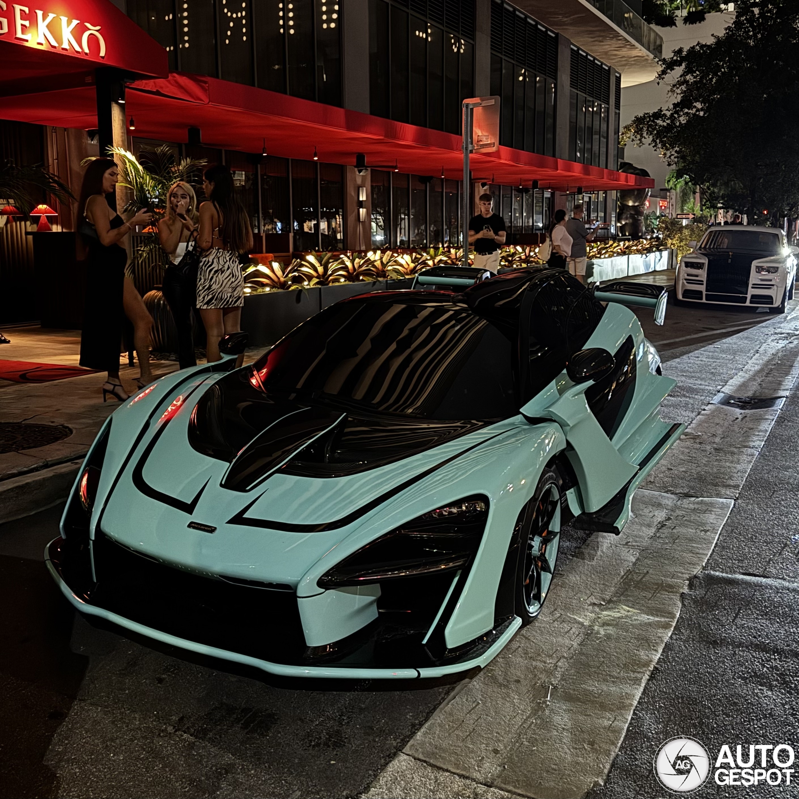 McLaren Senna
