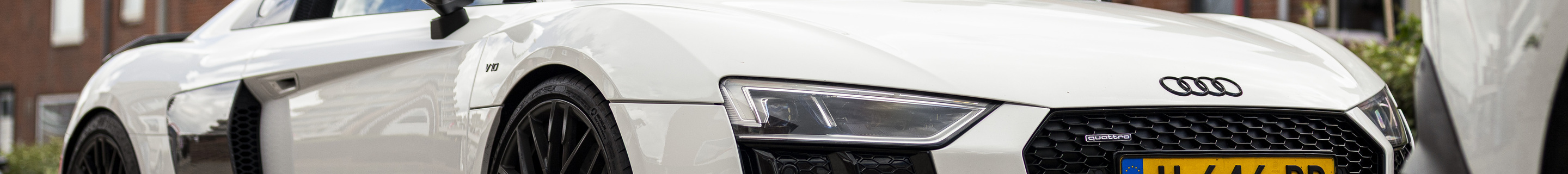 Audi R8 V10 Plus 2015