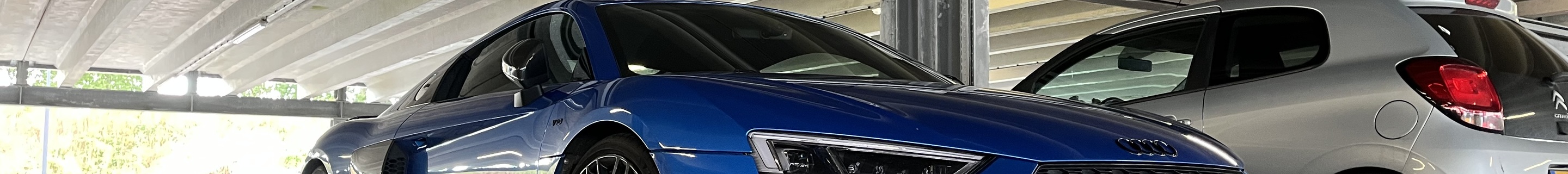 Audi R8 V10 Plus 2015