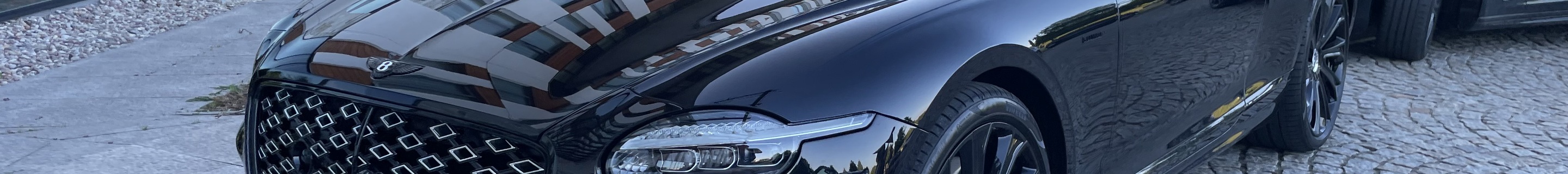 Bentley Continental GT Mulliner 2025