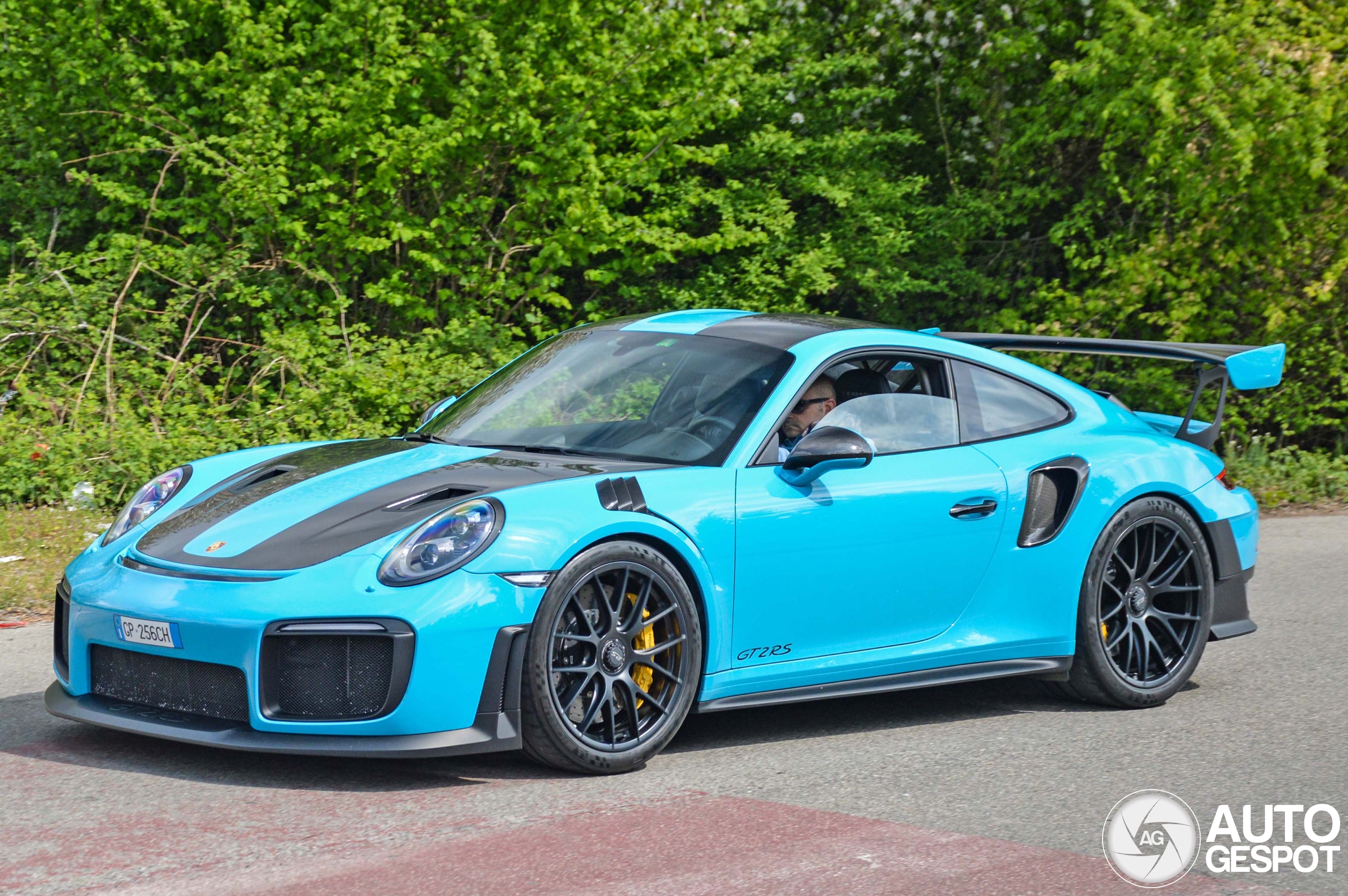 Porsche 991 GT2 RS Weissach Package
