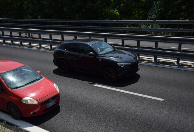Alfa Romeo Stelvio Quadrifoglio 2020