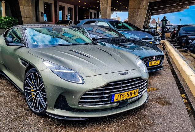 Aston Martin DB12