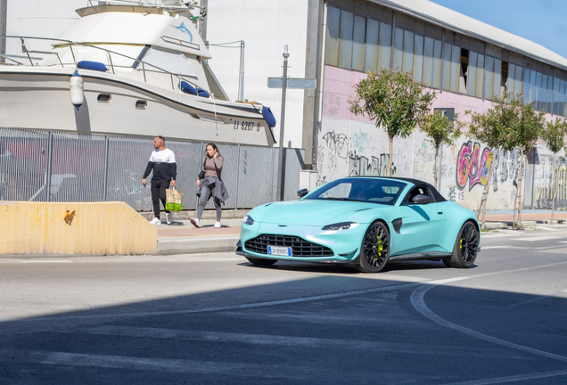 Aston Martin V8 Vantage Formula 1 Edition Roadster