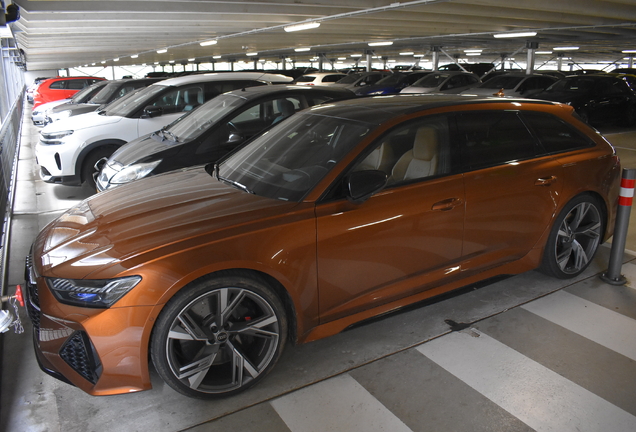 Audi RS6 Avant C8