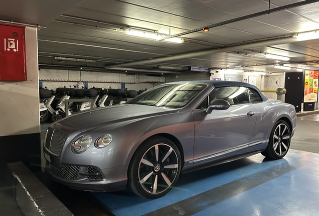 Bentley Continental GTC 2012