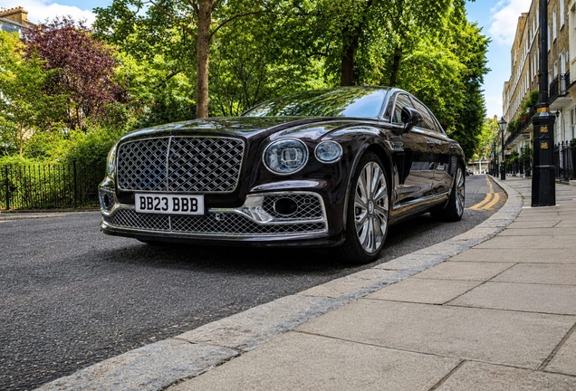 Bentley Flying Spur Hybrid Mulliner