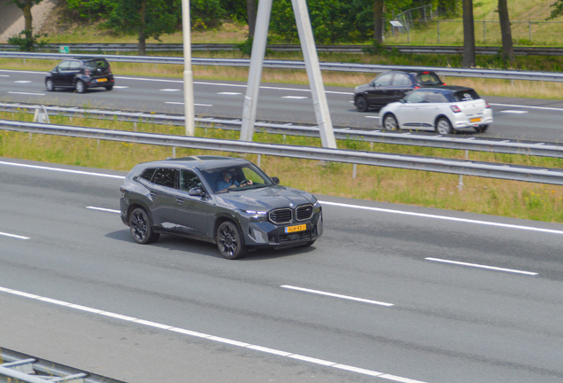 BMW XM G09