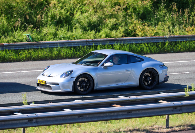 Porsche 992 GT3 Touring MkI