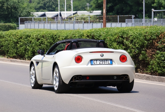 Alfa Romeo 8C Spider