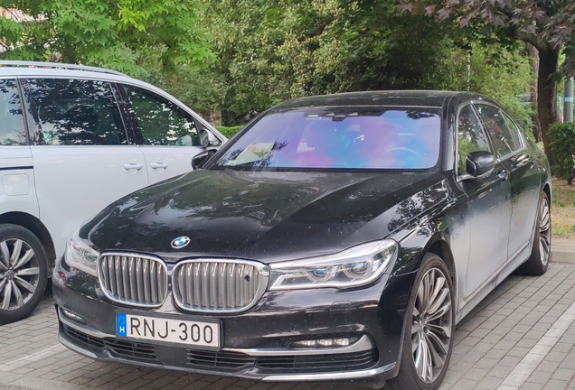 BMW M760Li xDrive
