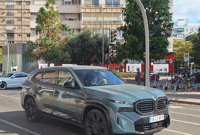 BMW XM G09