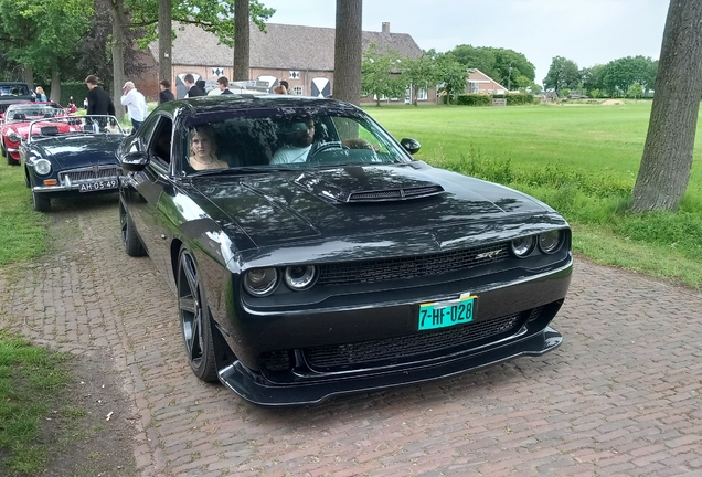 Dodge Challenger SRT-8