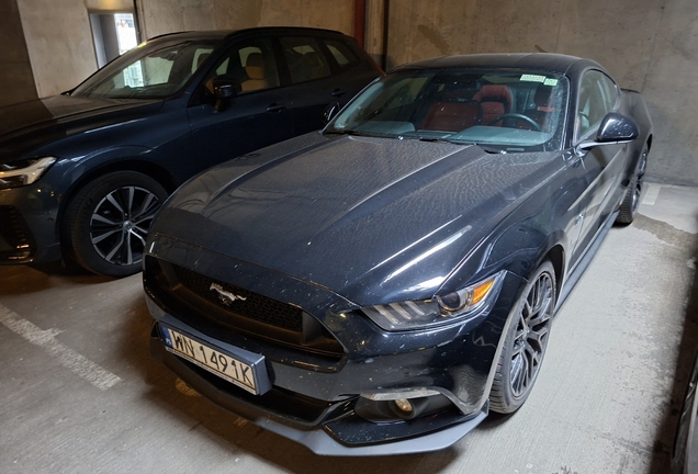 Ford Mustang GT 2015