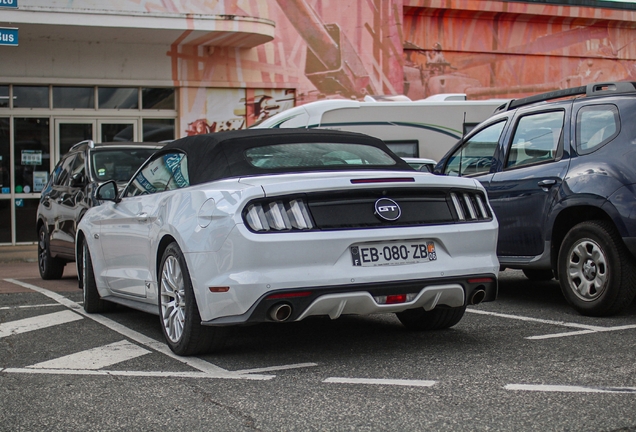 Ford Mustang GT Convertible 2015