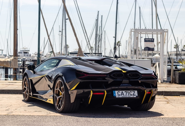 Lamborghini Revuelto