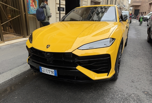 Lamborghini Urus SE