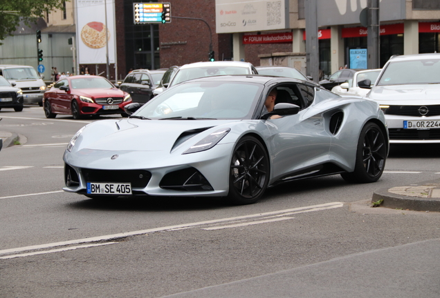 Lotus Emira