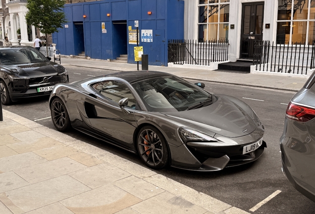 McLaren 570GT