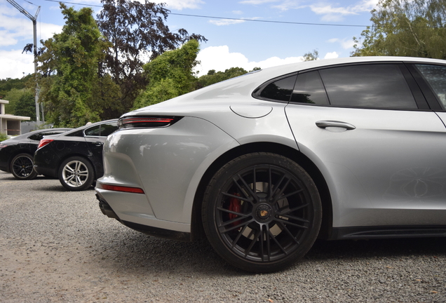 Porsche 972 Panamera GTS MkI