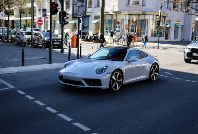 Porsche 992 Carrera 4S MkI