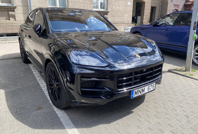 Porsche 9YA Cayenne GTS MkII