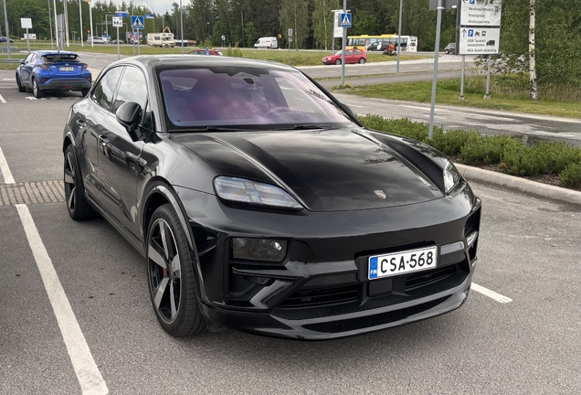Porsche Macan EV Turbo