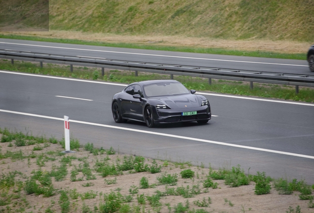 Porsche Taycan Turbo MkI