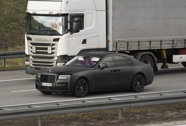 Rolls-Royce Ghost Black Badge 2021