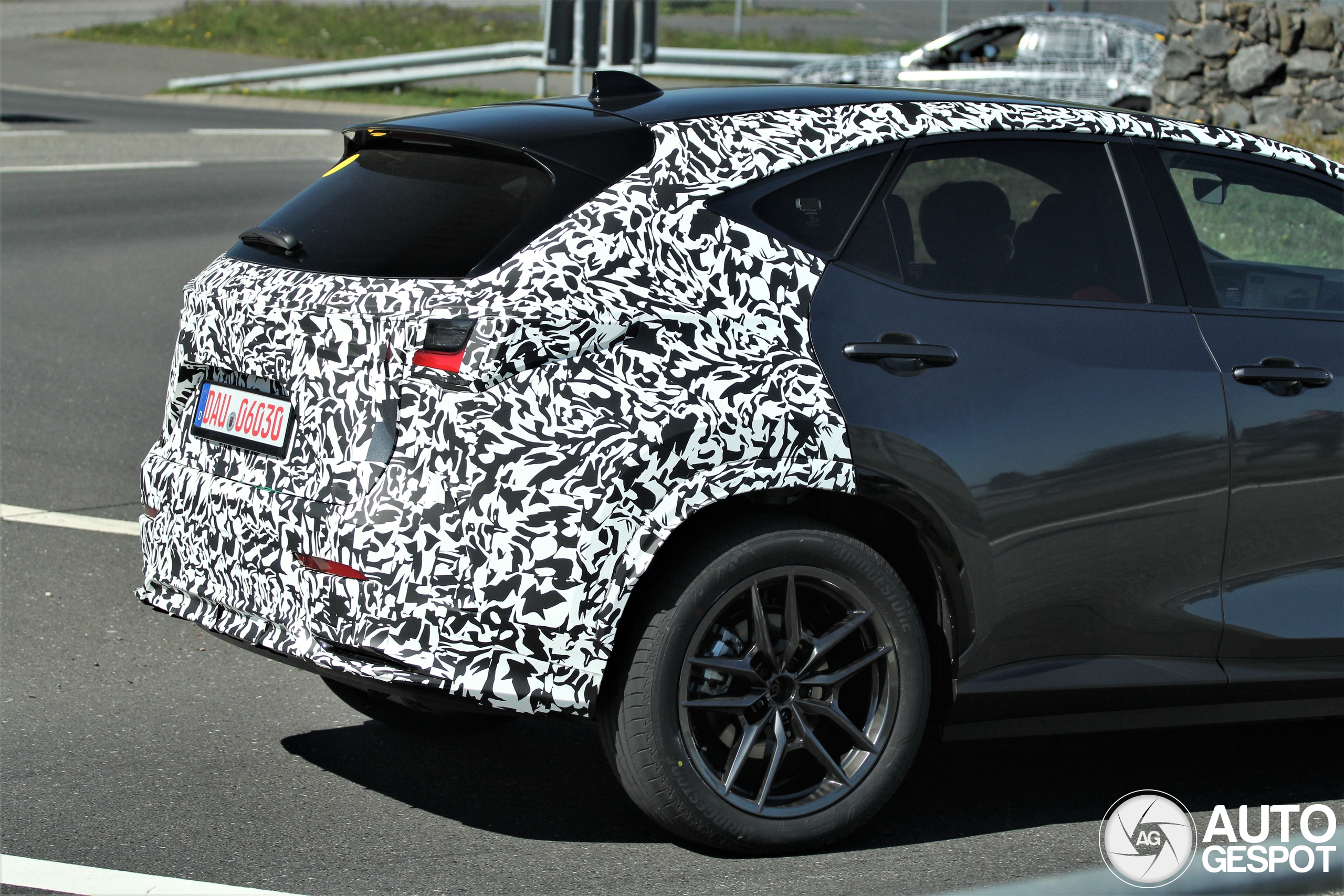Lexus nx 2027