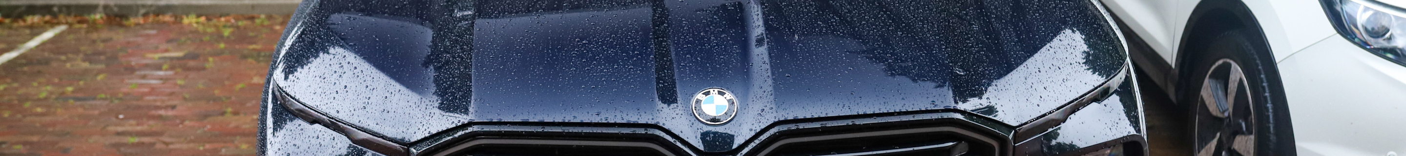 BMW XM G09