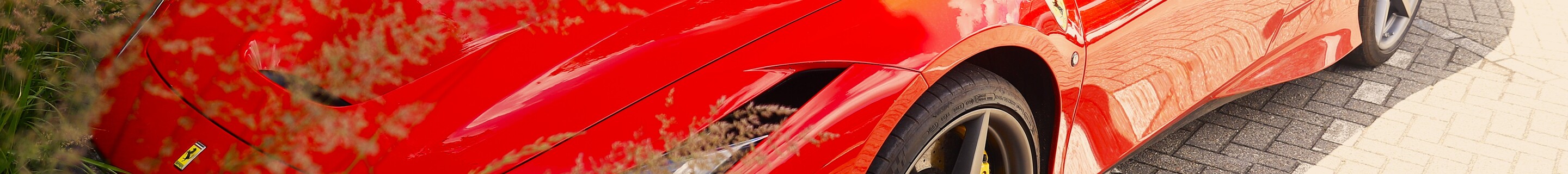 Ferrari F8 Spider